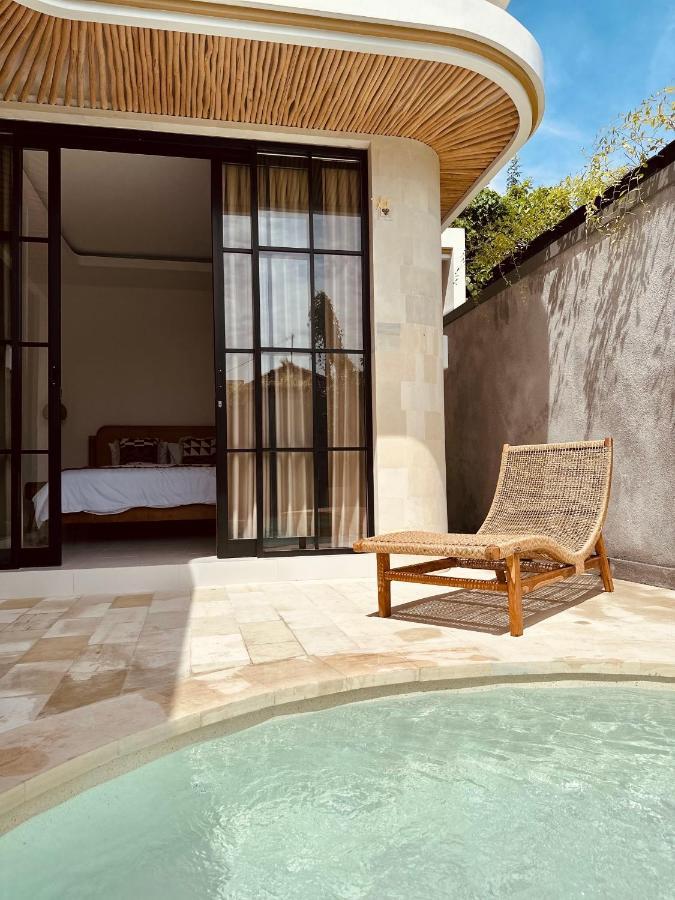Emma'S Villa Seminyak  Exterior photo