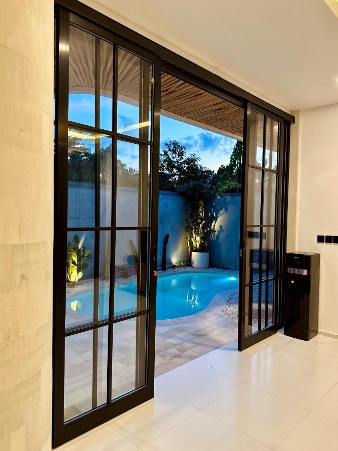 Emma'S Villa Seminyak  Exterior photo