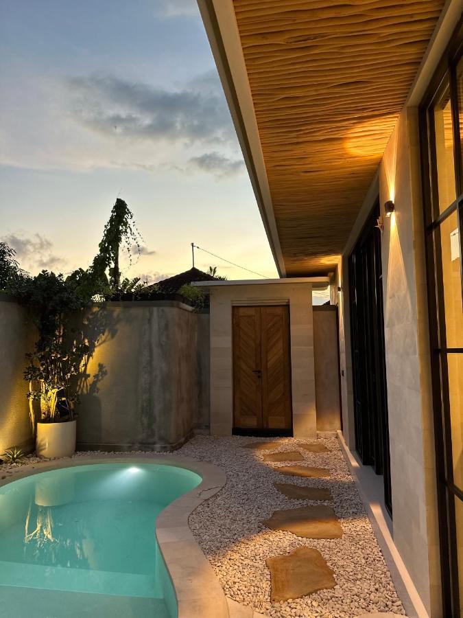 Emma'S Villa Seminyak  Exterior photo
